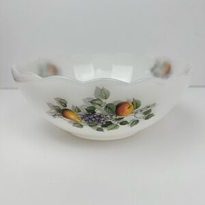 Arcopal Fruits de France Medium Scalloped milk glass serving bowl, Vintage, 70s